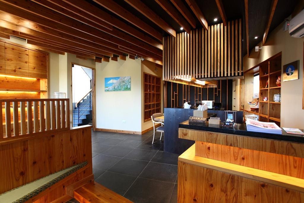 Toutsu Gyoen Donggang Exterior photo